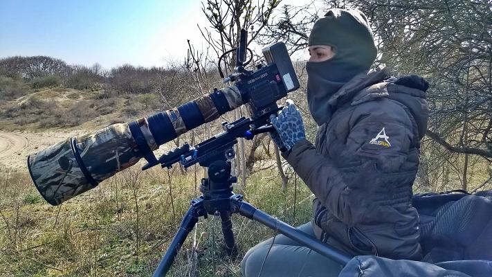 Ana Luisa Santos filming wildlife